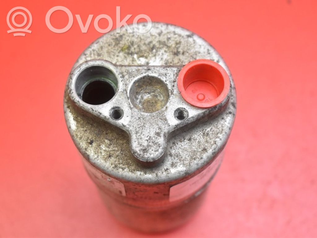 Opel Vivaro Ilmastointilaitteen putki (A/C) 