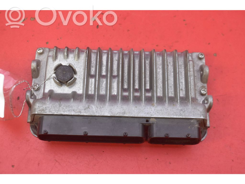 Toyota Yaris Centralina/modulo motore ECU 