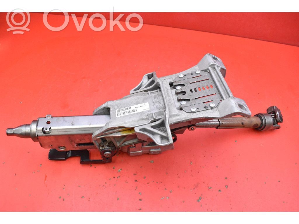 Volvo V40 Stūresrata ass 