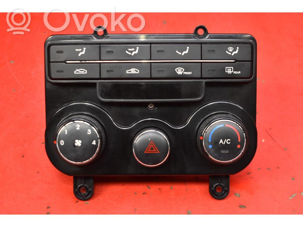 Hyundai i30 Unitate control climatizare 