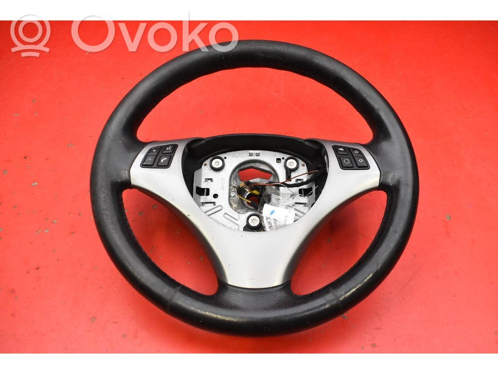 Ohjauspyörä   101677A3,101677A3
