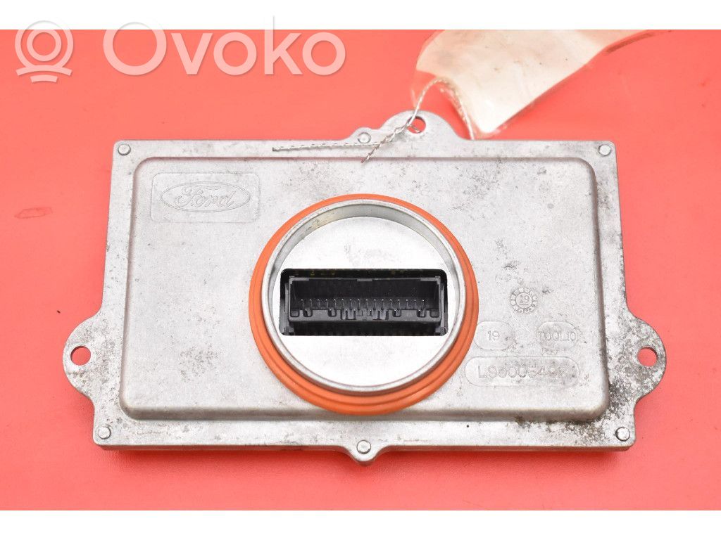 Ford Mondeo MK IV Module convertisseur de tension 
