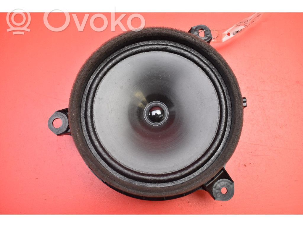 Toyota Yaris Altavoz subwoofer 