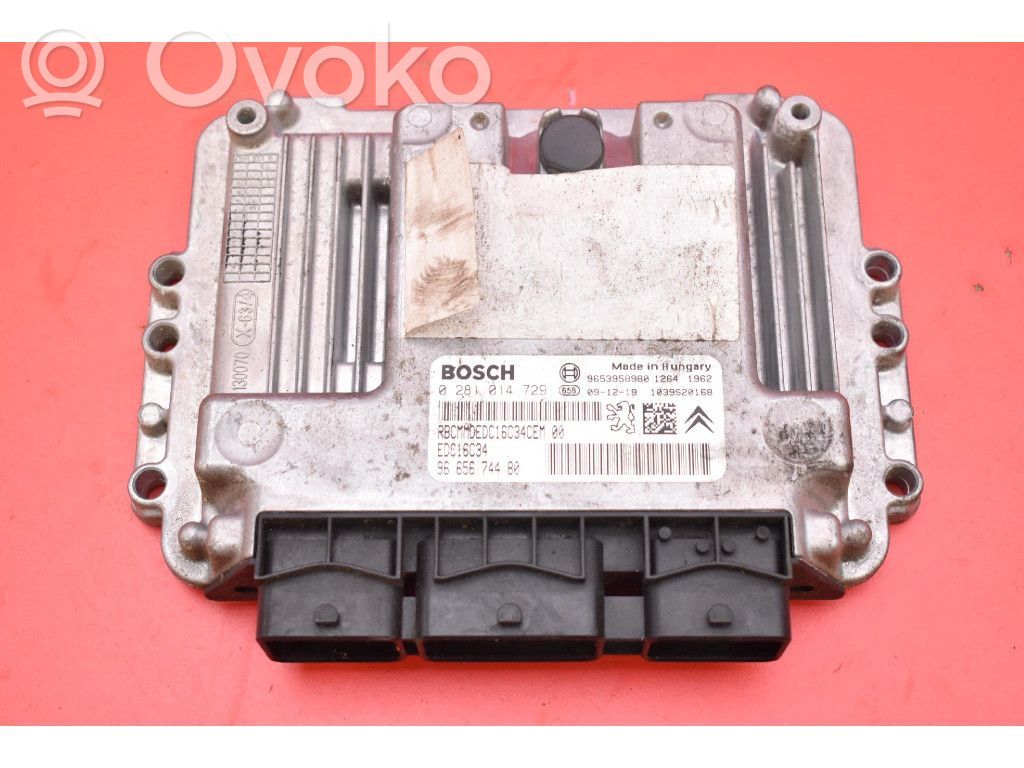 Peugeot 3008 I Unité de commande, module ECU de moteur 