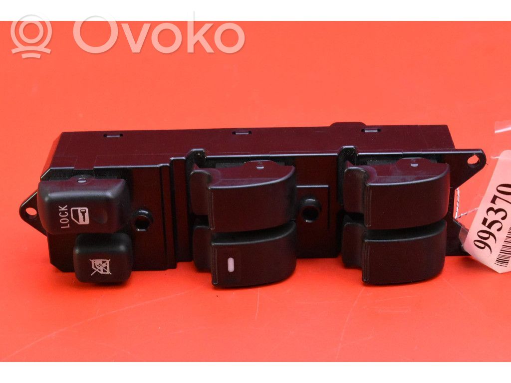 Mitsubishi Lancer VIII Electric window control switch 