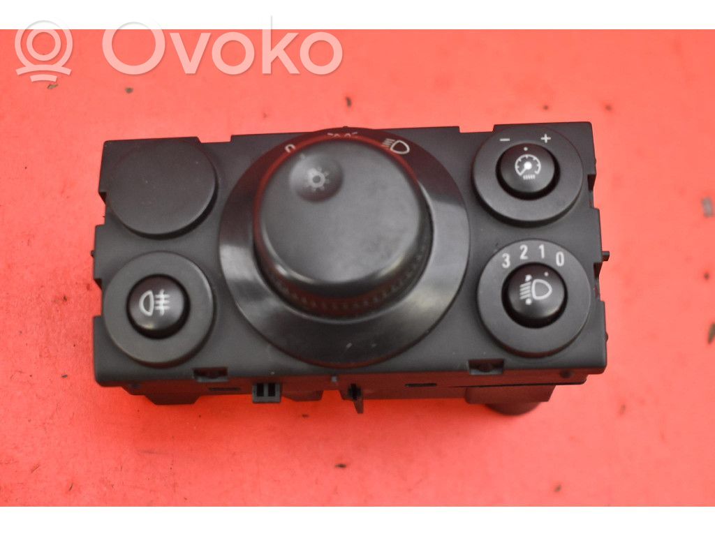 Opel Astra H Interruptor de luz 