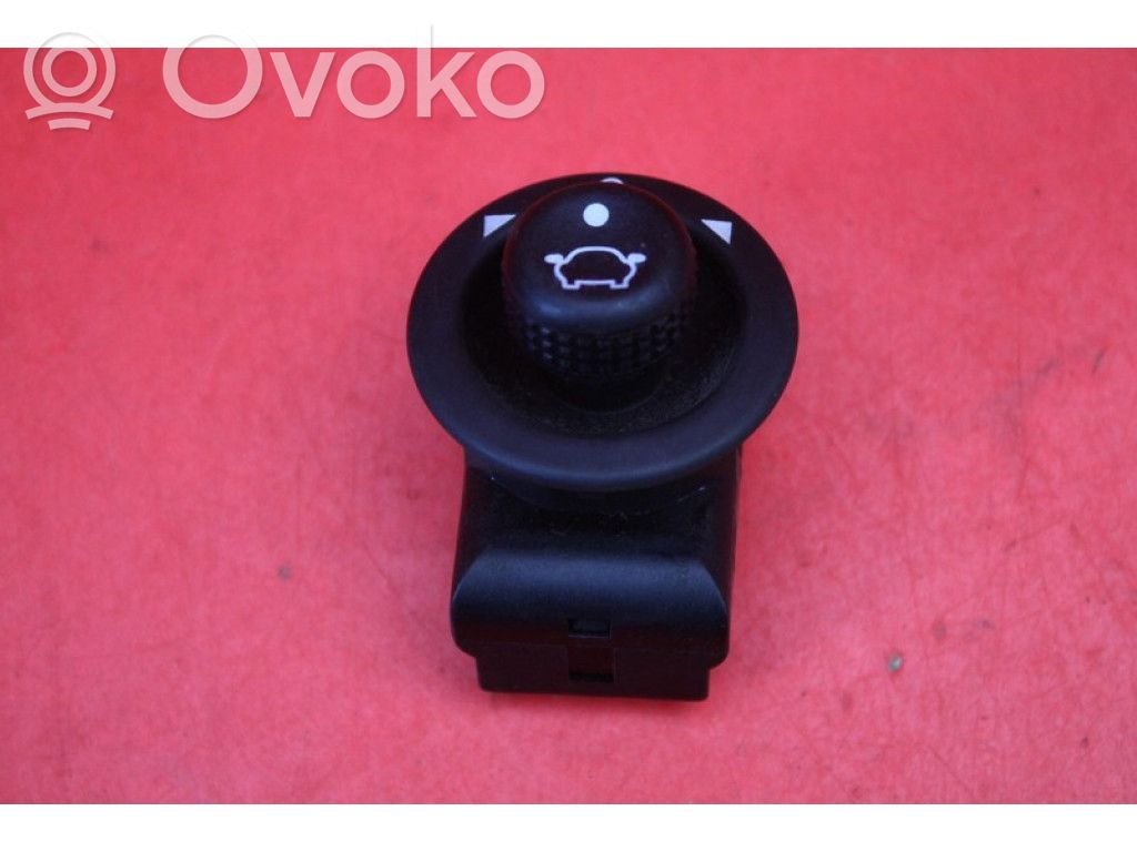 Ford Fiesta Mirror heating switch 