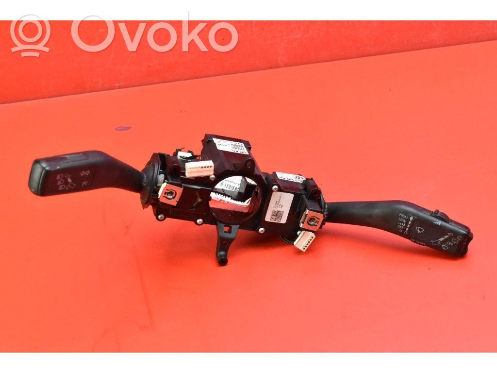 Volkswagen Tiguan Otros interruptores/perillas/selectores 