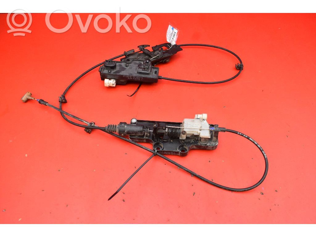 Tesla Model S Chiusura/serratura vano motore/cofano