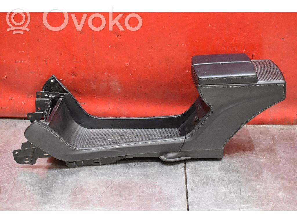 Tesla Model S Keskikonsoli 