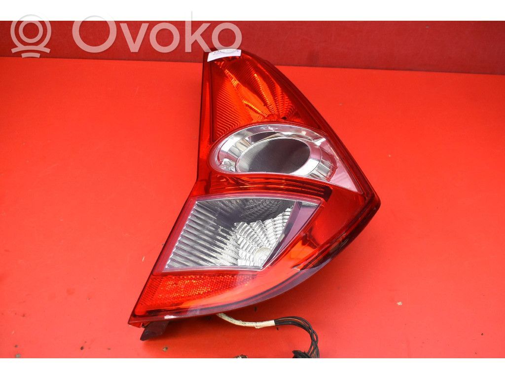Suzuki Splash Galinis žibintas kėbule 