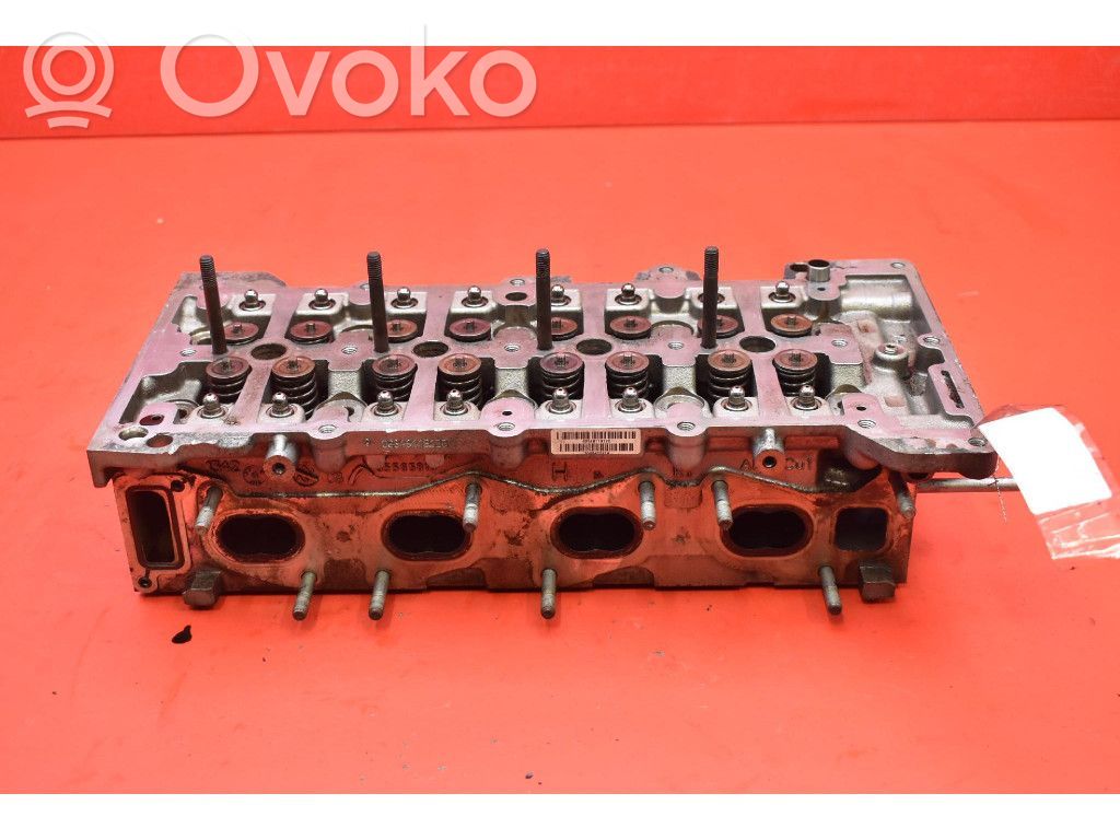 Opel Insignia A Engine head 