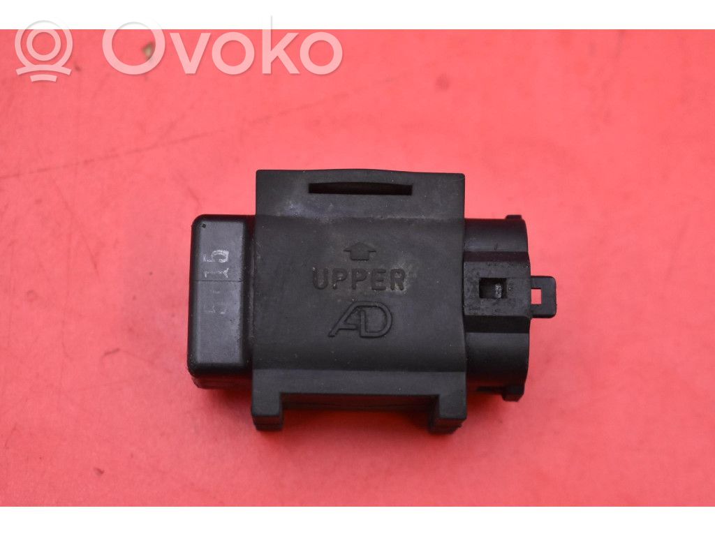 Sensor
