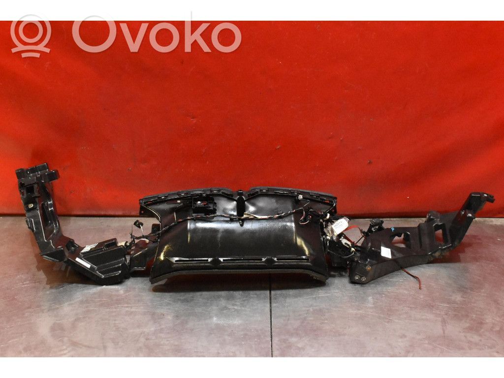 Tesla Model X Priekinė kėbulo dalis 