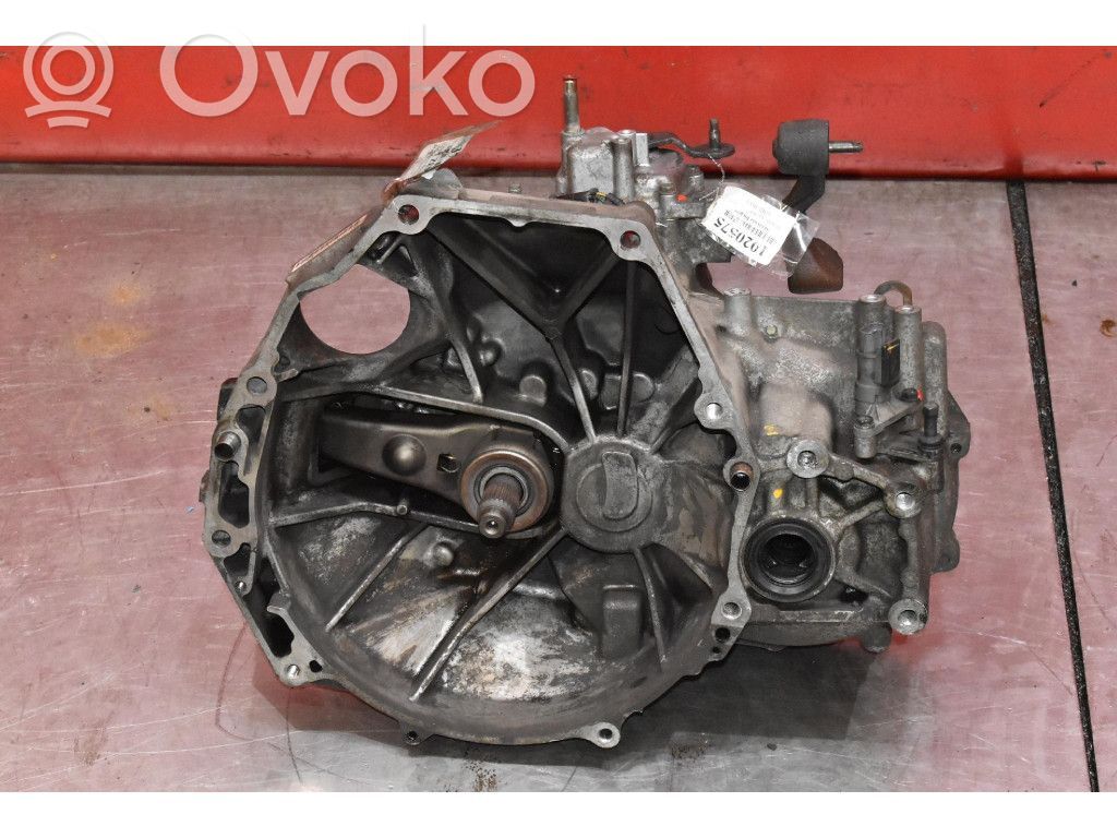 Honda Accord Manualna 6-biegowa skrzynia biegów 