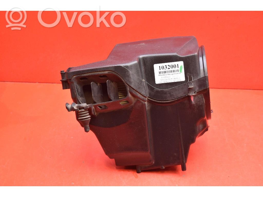 Ford Focus Air filter box 