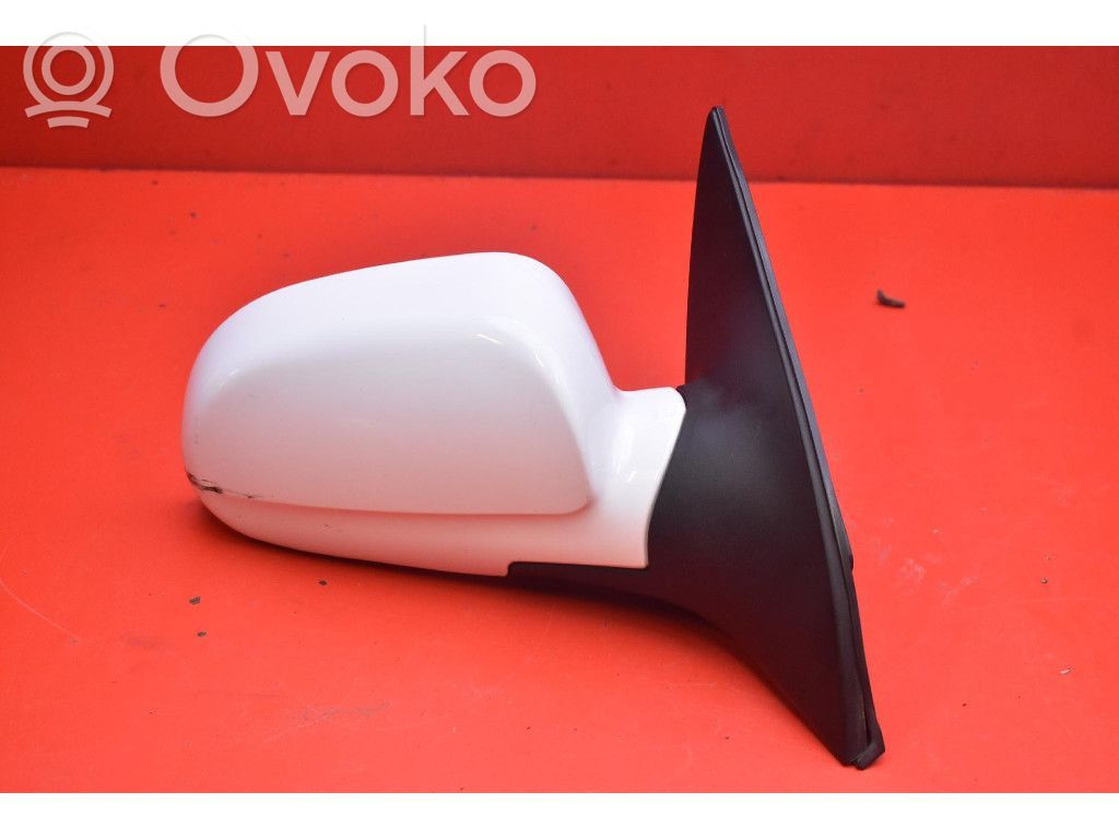 Chevrolet Lacetti Front door electric wing mirror 