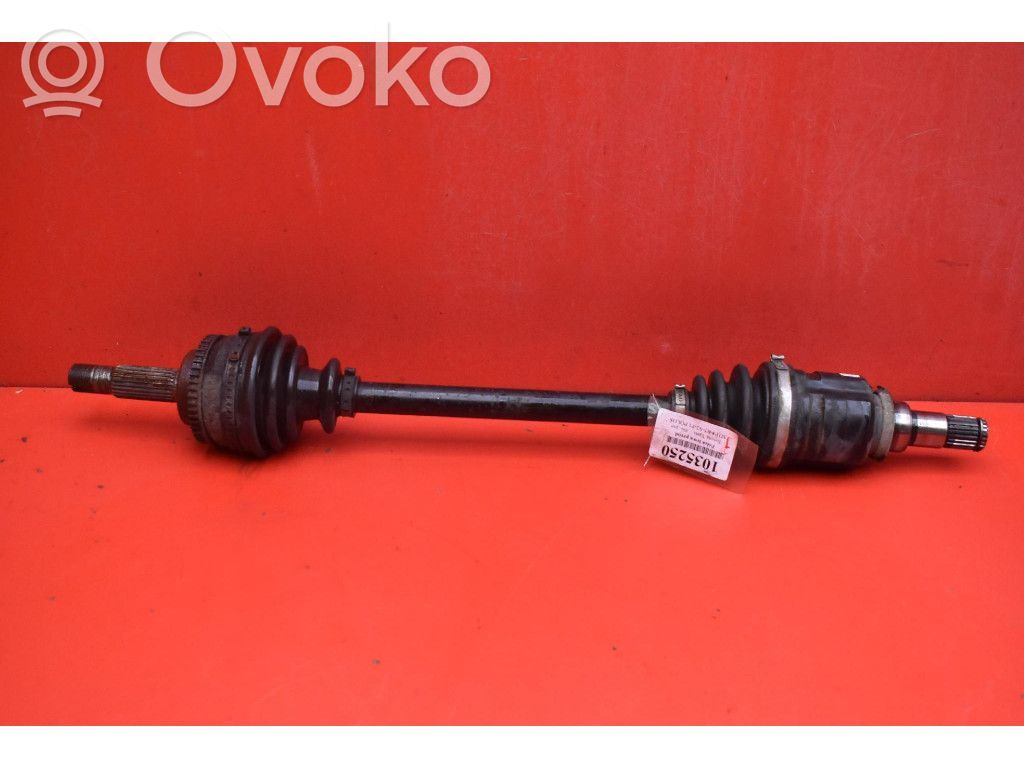 Toyota Yaris Verso Etuvetoakseli 