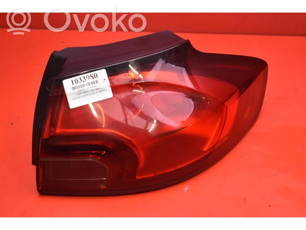 Opel Zafira C Lampă spate în caroserie 