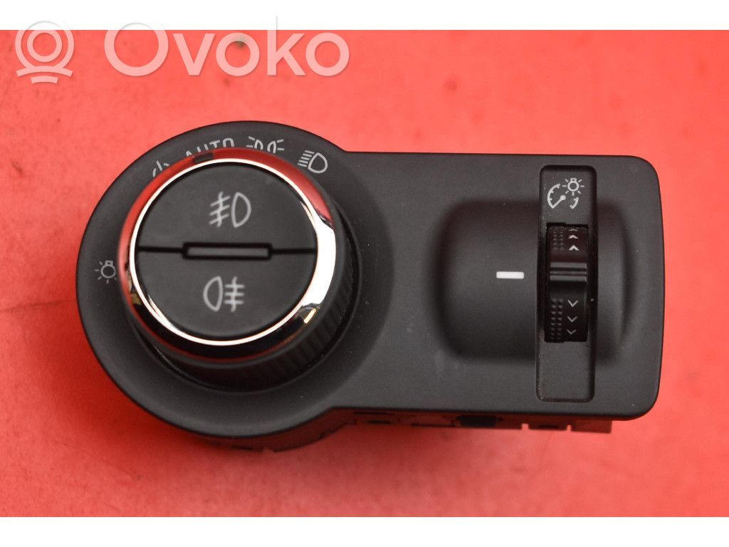 Opel Mokka Light switch 