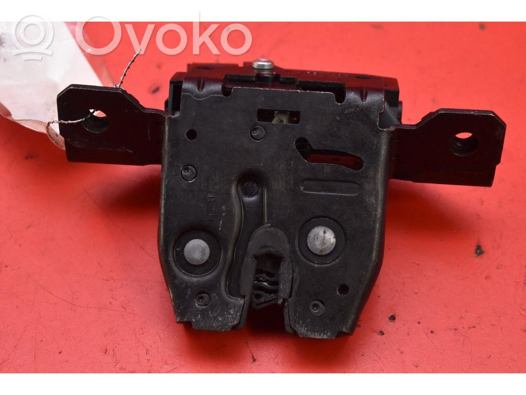 Opel Astra J Tailgate/trunk/boot lock/catch/latch 