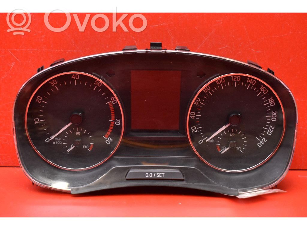 Skoda Rapid (NH) Nopeusmittari (mittaristo) 