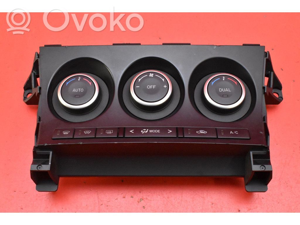 Mazda 3 II Climate control unit 