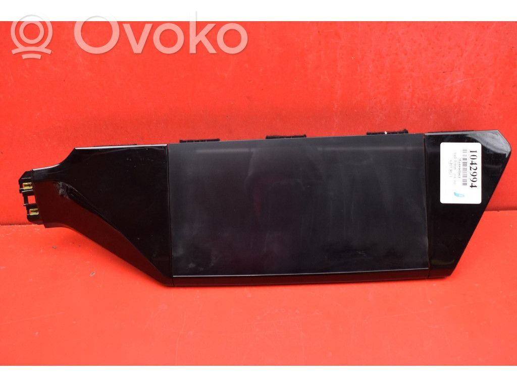 Audi e-tron Radio/CD/DVD/GPS head unit 
