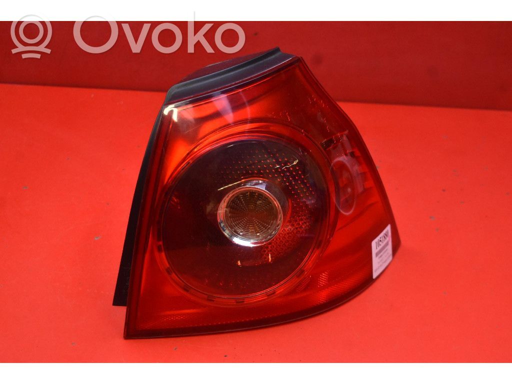 Volkswagen Golf IV Lampă spate în caroserie 