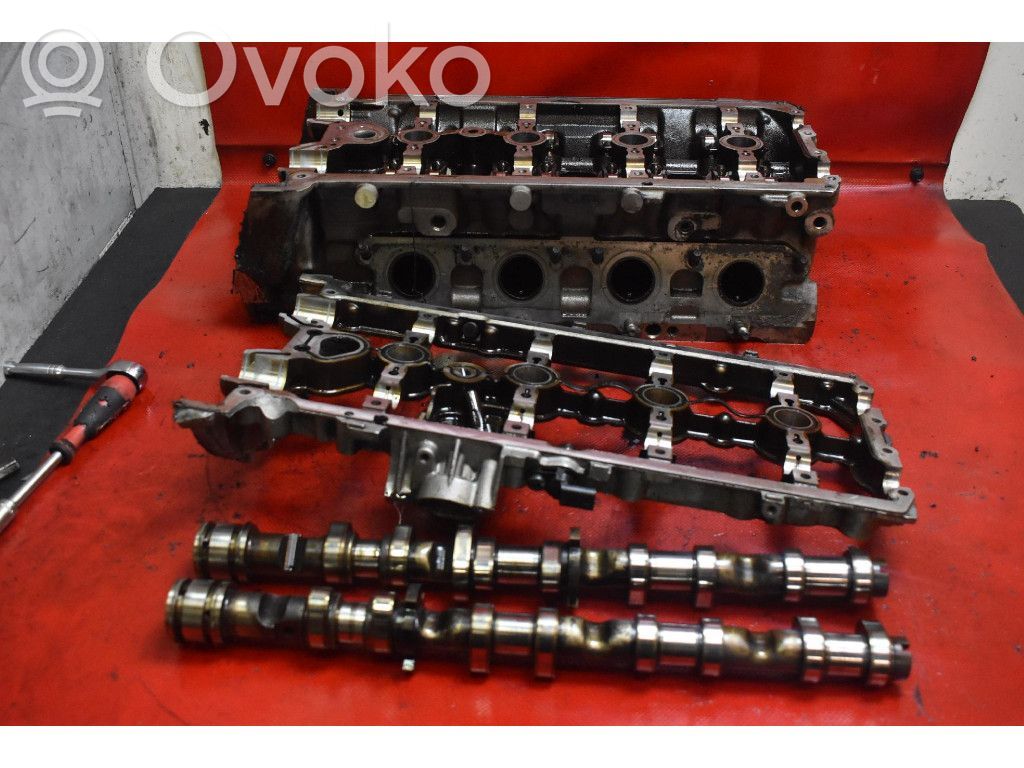 Audi A8 S8 D3 4E Engine head 