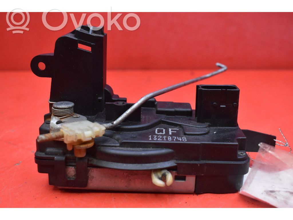Opel Astra H Etuoven lukko 