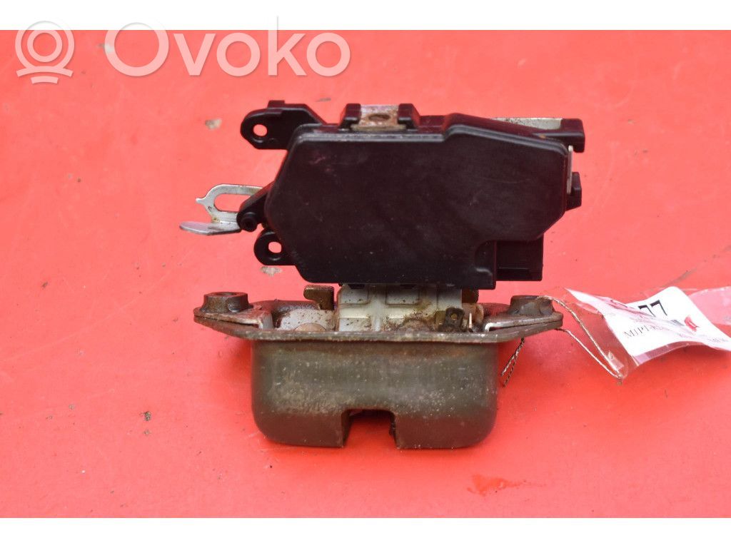 Tailgate/trunk/boot lock/catch/latch