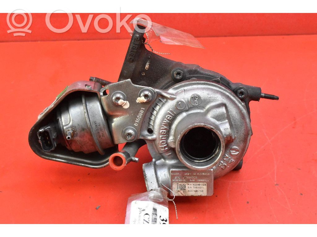 Opel Corsa E Vakuumo sistemos dalis (-ys) (turbinos) 