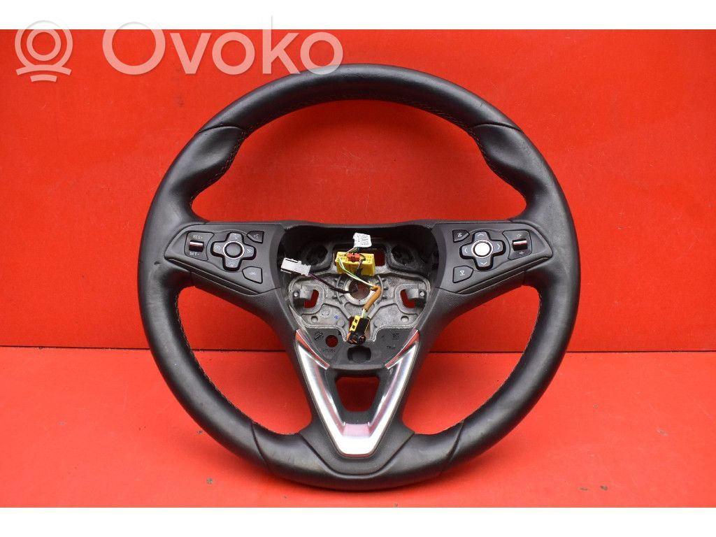 Bedford Astra Ohjauspyörä 