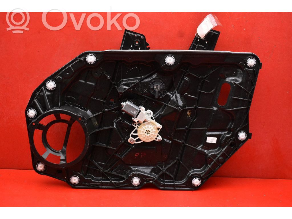 Ford Focus Front door window regulator with motor 