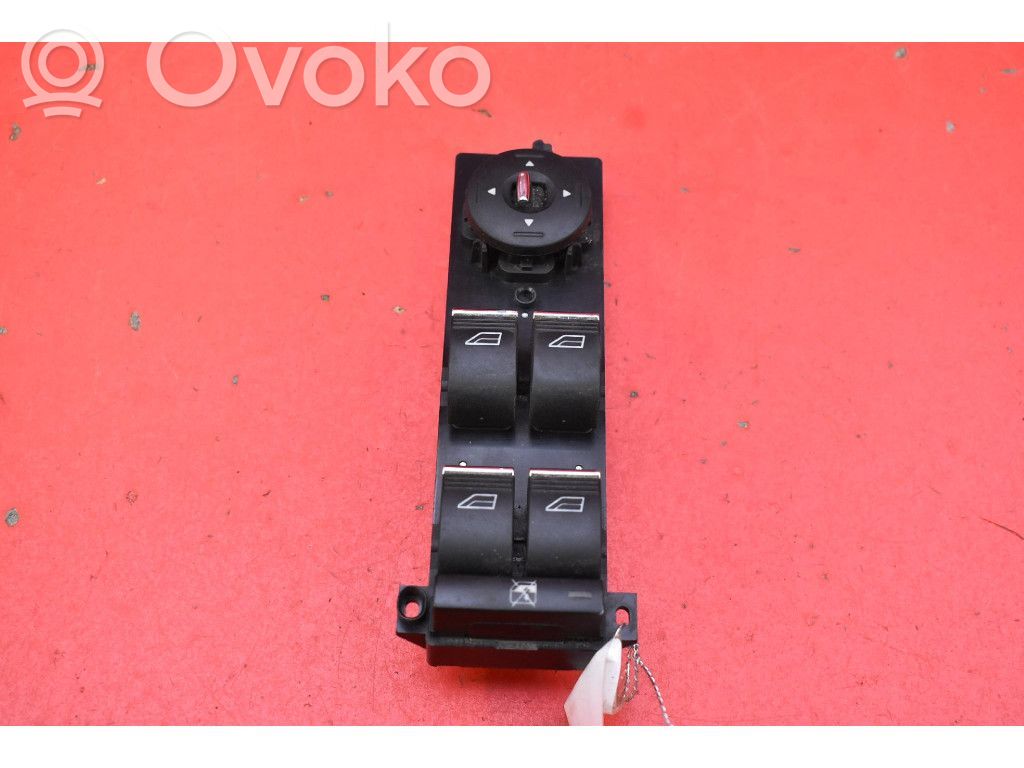 Ford Focus C-MAX Interrupteur commade lève-vitre