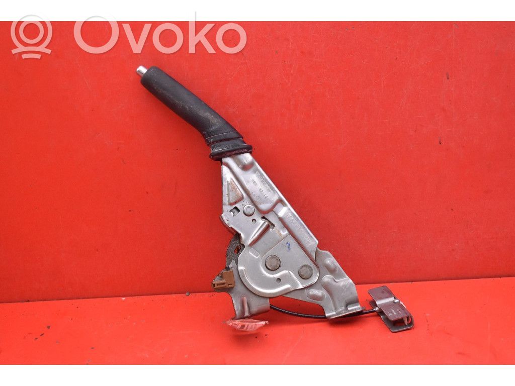 Toyota Auris E180 Frein à main / assemblage du levier 