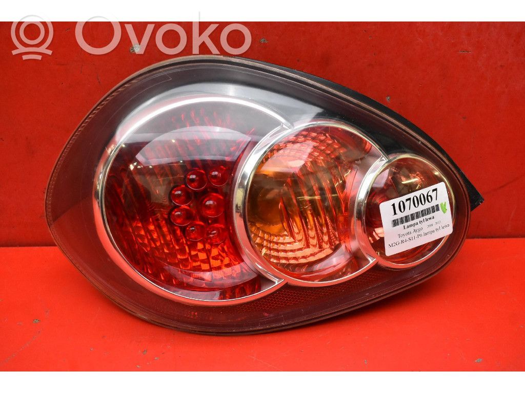 Toyota Aygo AB10 Lampa tylna 