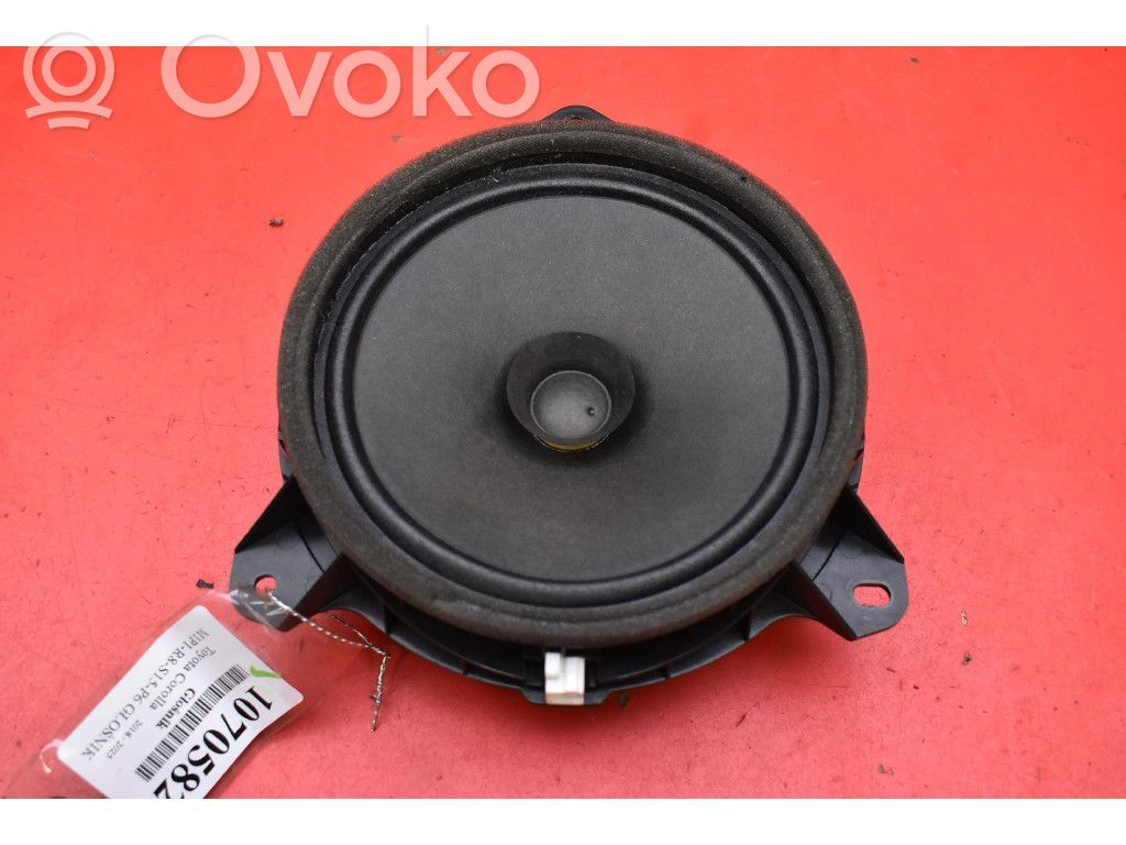 Toyota Corolla E10 Altavoz subwoofer 