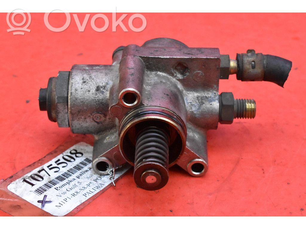 Volkswagen Golf IV Bomba interna de combustible