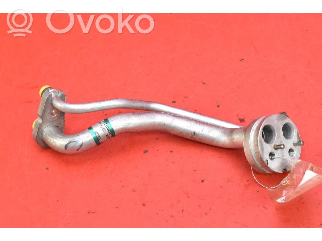 BMW X3 E83 Ilmastointilaitteen putki (A/C) 