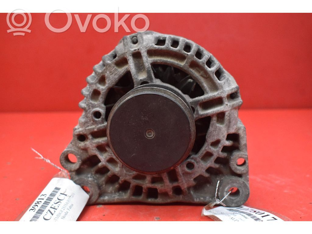 Skoda Fabia Mk2 (5J) Generatore/alternatore 
