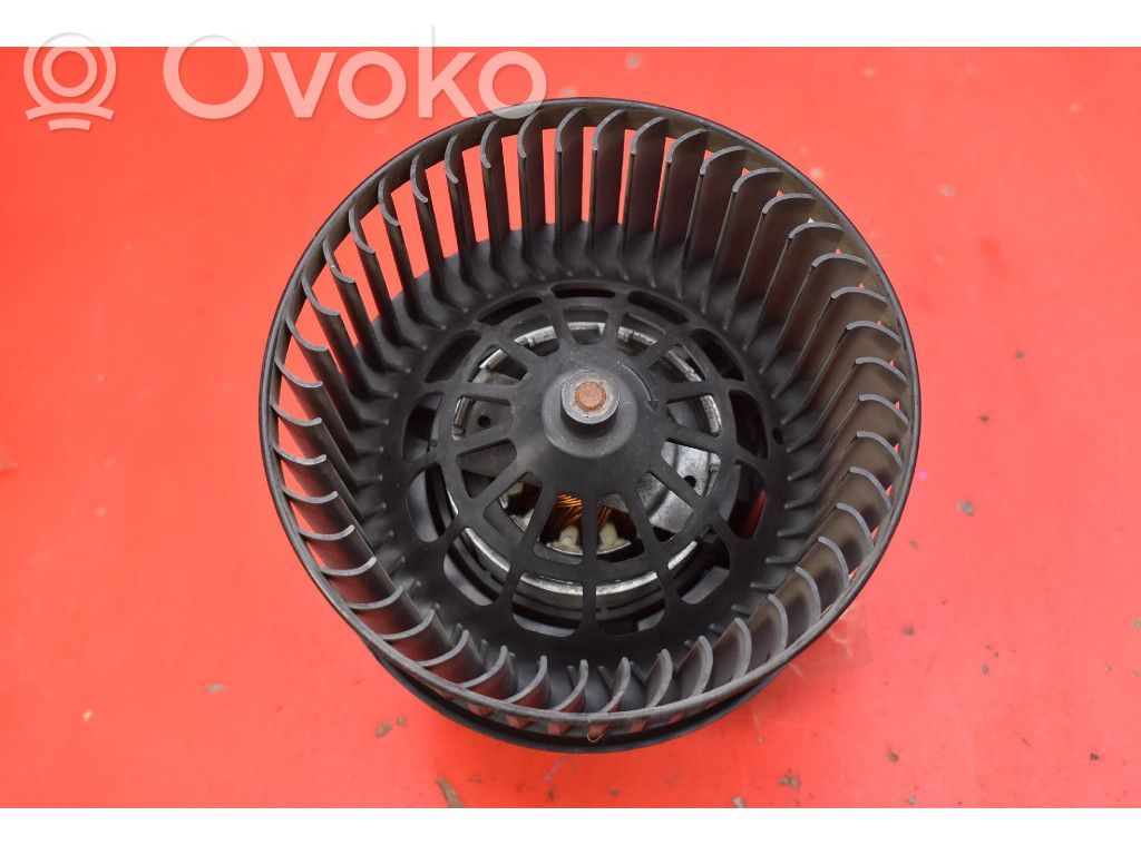 Ford Escape III Ventola riscaldamento/ventilatore abitacolo