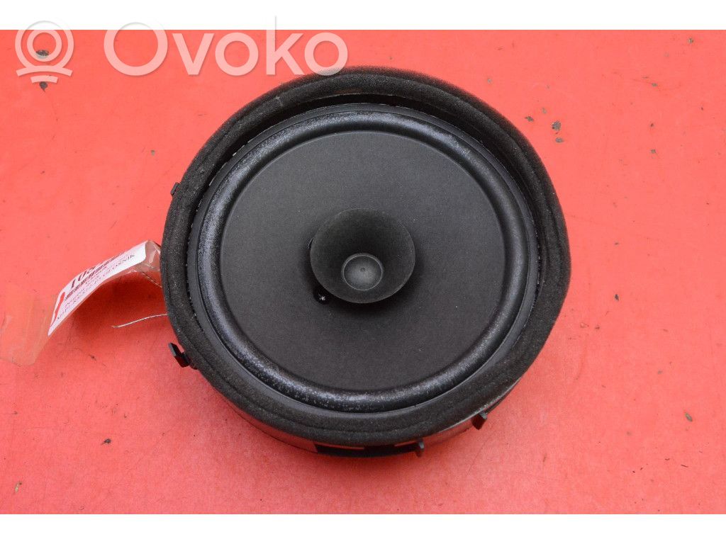Peugeot 4008 Altavoz subwoofer 