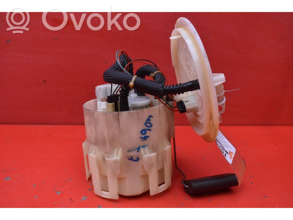 Opel Astra H Bomba interna de combustible 