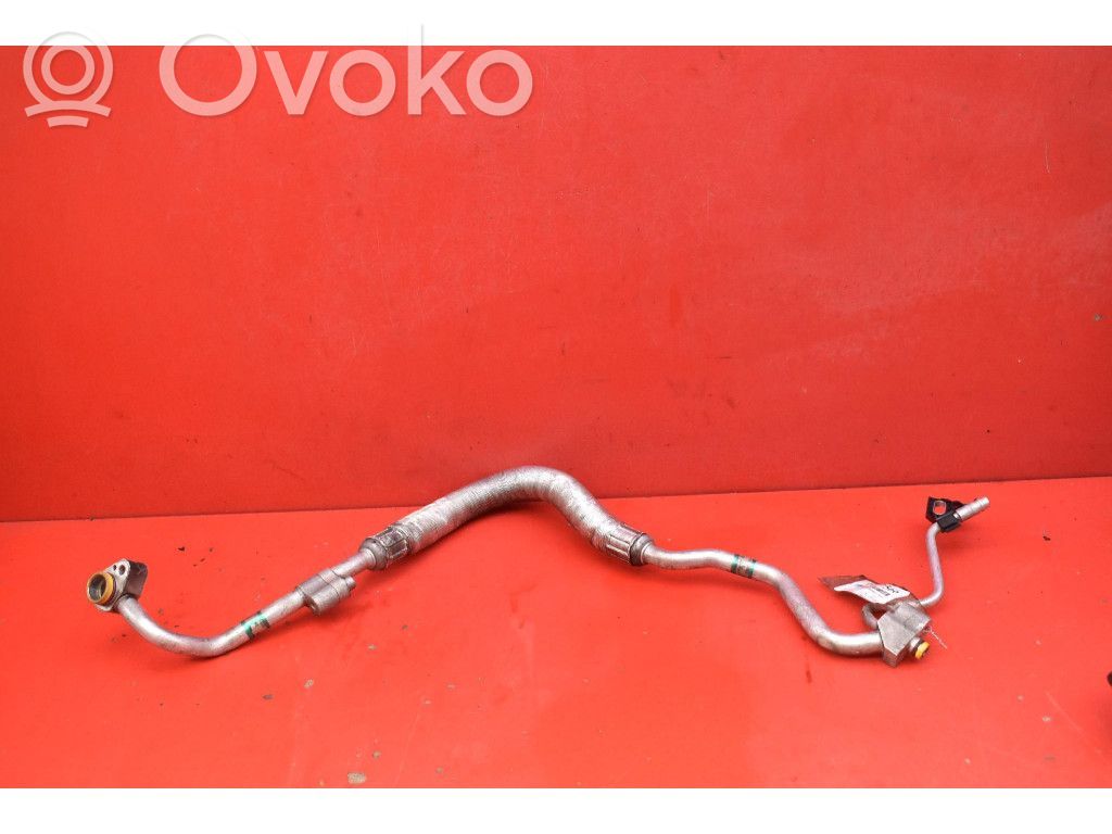 BMW X3 E83 Air conditioning (A/C) pipe/hose 