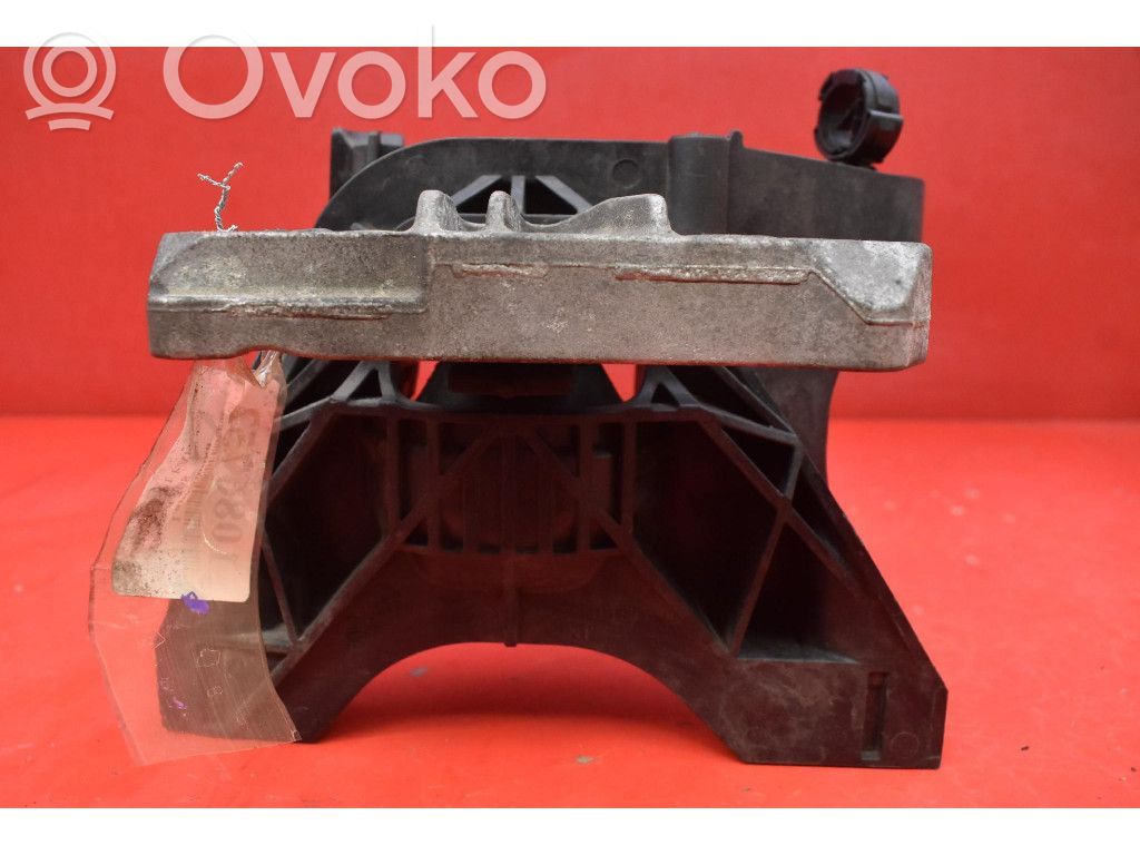 Jaguar XJ X308 Engine mount vacuum valve 