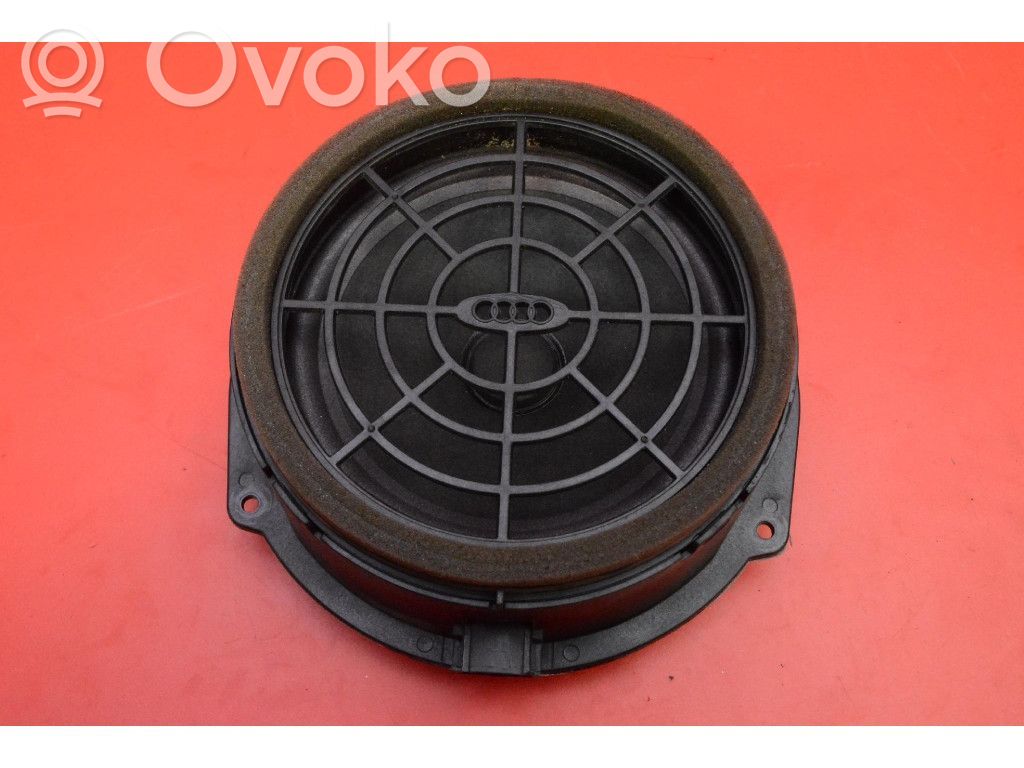 Audi Q5 SQ5 8R Subwoofer 