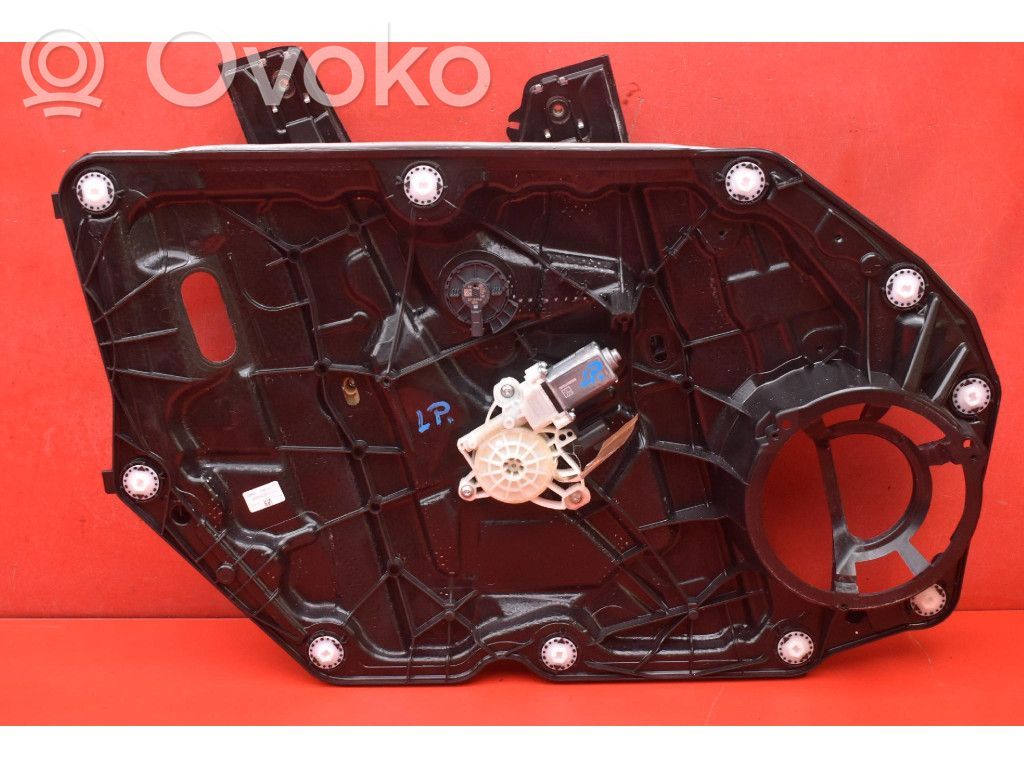 Ford Focus Front door window regulator with motor 