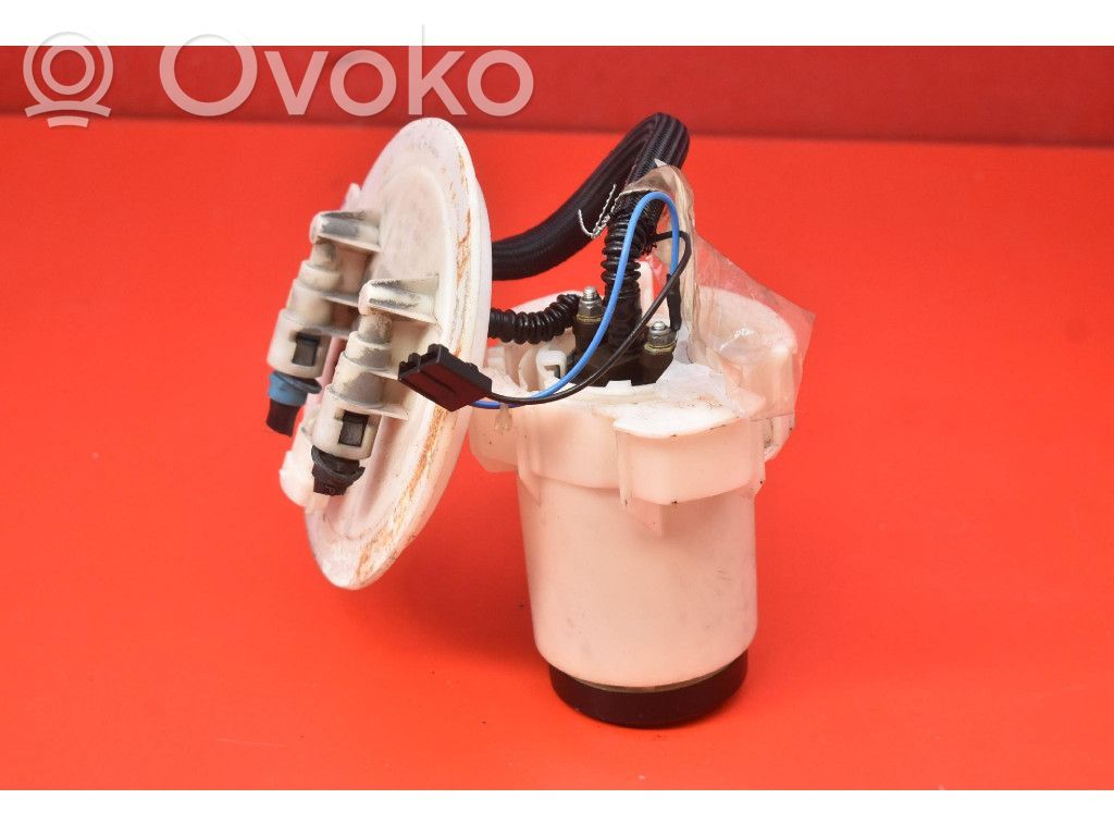 Opel Astra H Bomba interna de combustible 